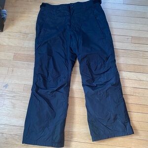 L.L. Bean snow pants mens L black ski outdoor winter nylon polyester zip pockets
